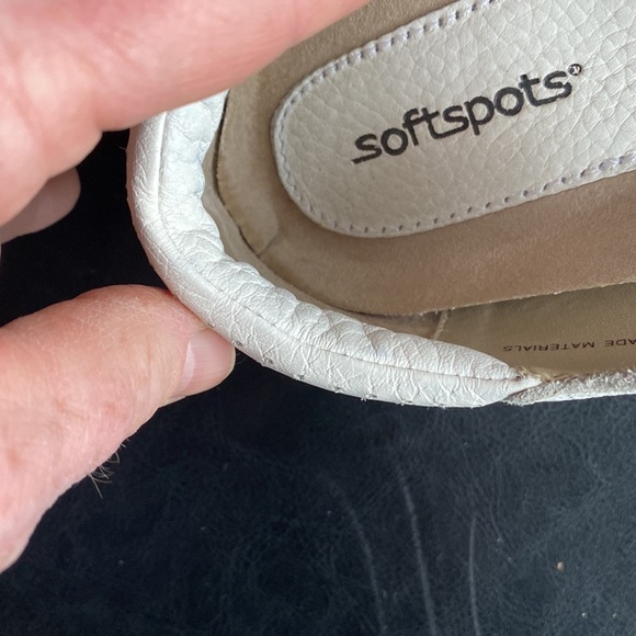 SOFTSPOTS White Pebbled Leather Mary-Janes Super-Comfy Removable Insole Size 10 - Picture 7 of 7